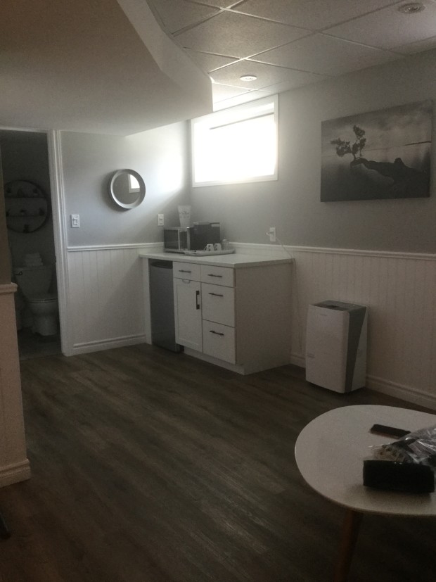 1177 pixley place Queen’s University Homes